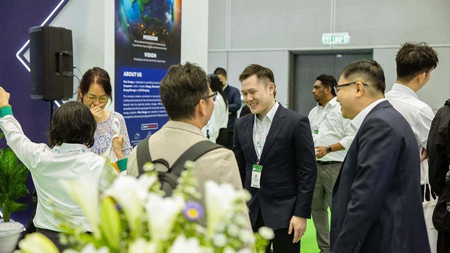 IGEM 2024 Hall 1,2,3,4,5 — 13