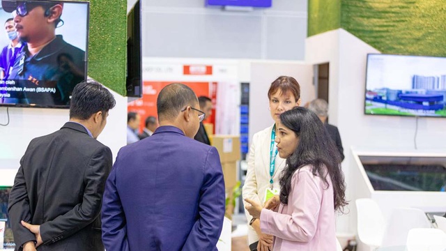 IGEM 2023 Visitors & Exhibitors Album 1 — 128