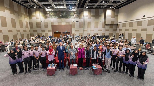 IGEM 2024 Conference — 32