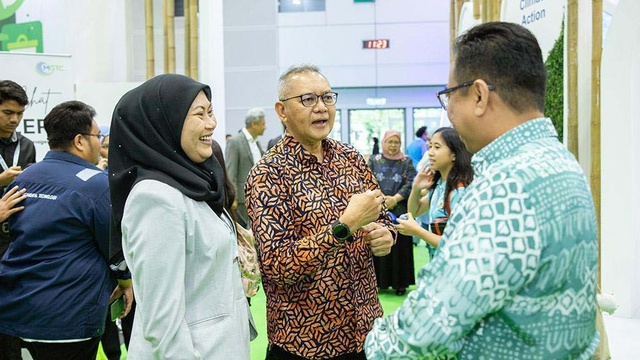 IGEM 2024 DAY 3 VIP Visit — 25