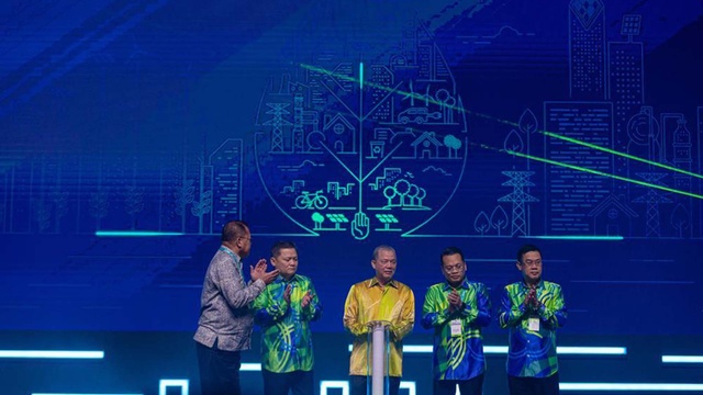 Opening Ceremony — 153