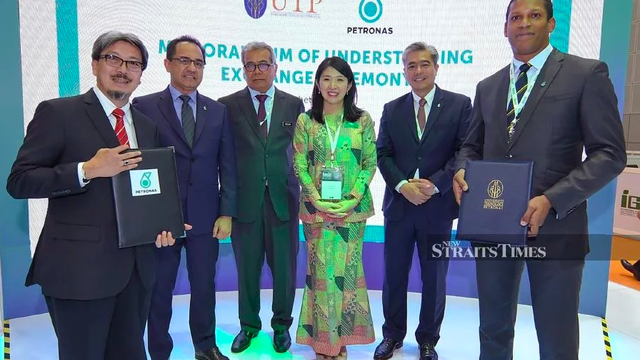 Petronas launches its M+ solar solution