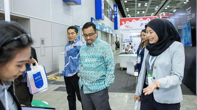 IGEM 2024 DAY 3 VIP Visit — 57